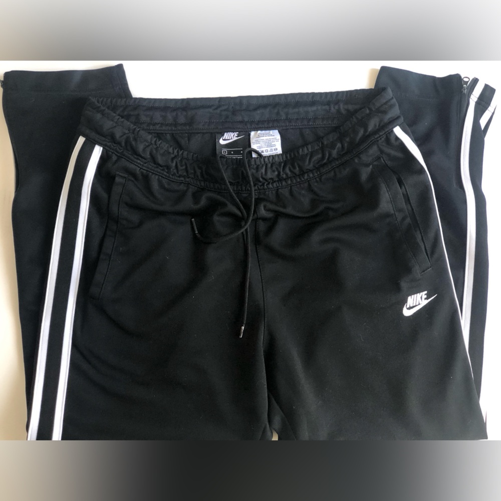 Men’s Nike Pants Size L